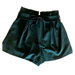 Endless Rose Dark Green Shorts